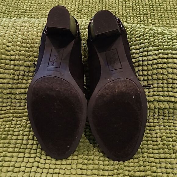 Flex comfort sz 7.5 black heels - Picture 3 of 9